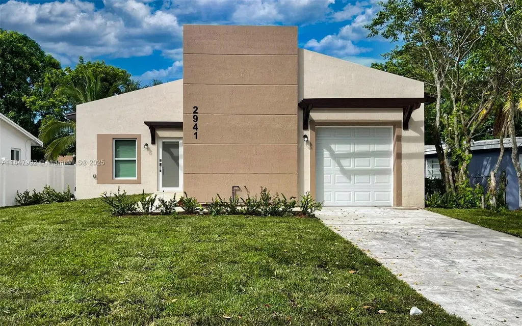 2941 NW 7th Court Fort Lauderdale FL 33311