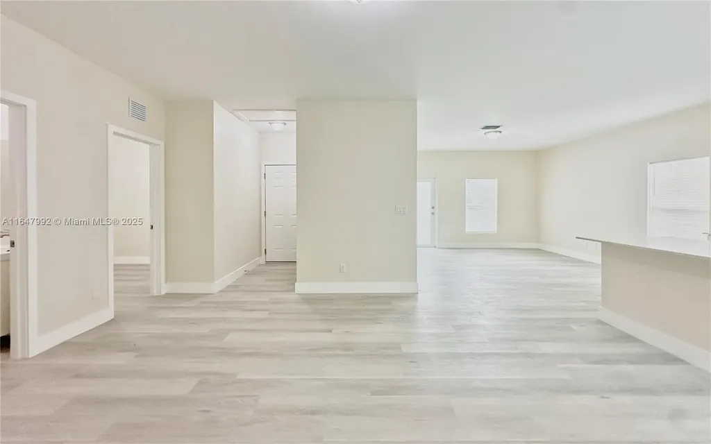 2941 NW 7th Court Fort Lauderdale FL 33311