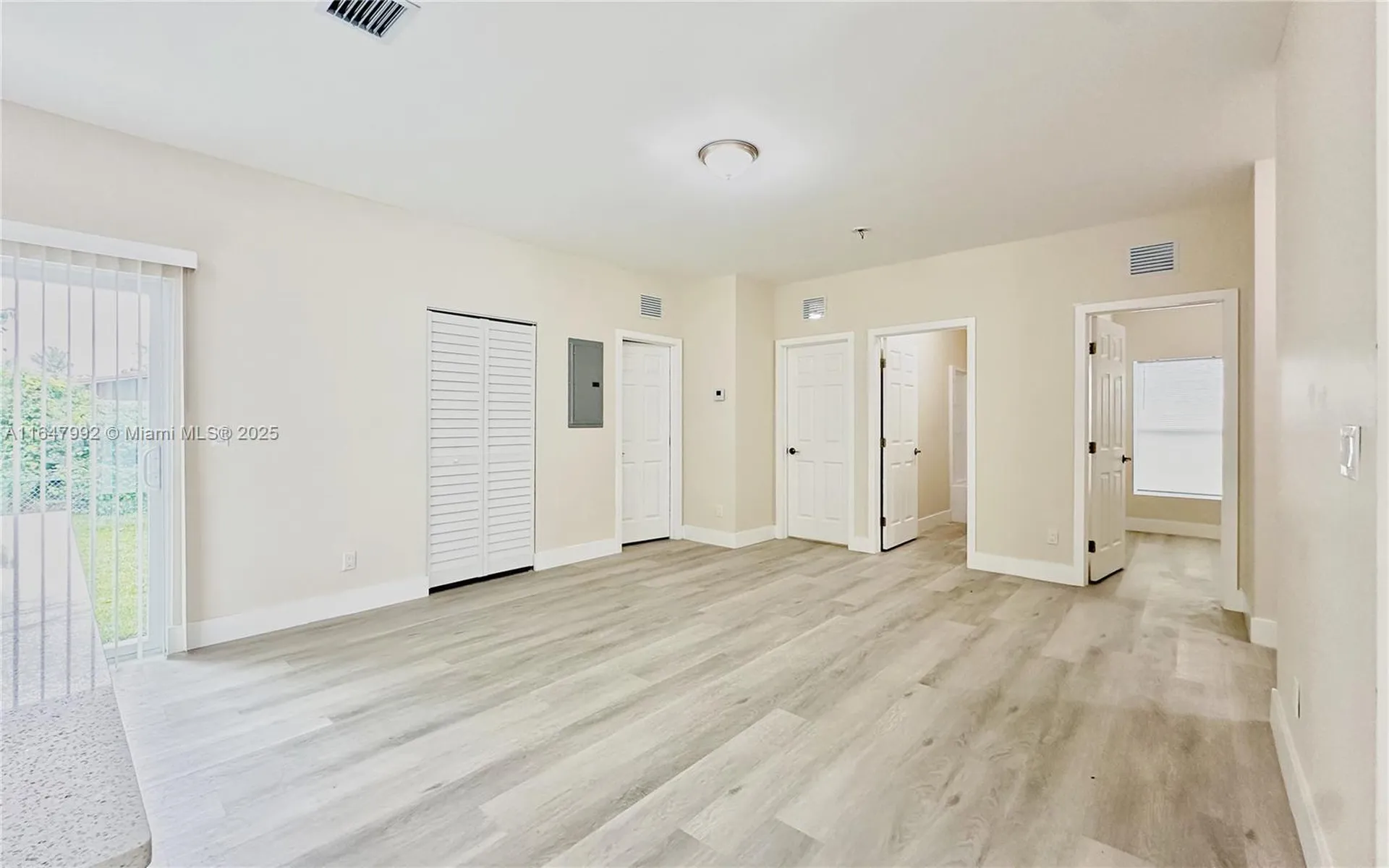 2941 NW 7th Court Fort Lauderdale FL 33311