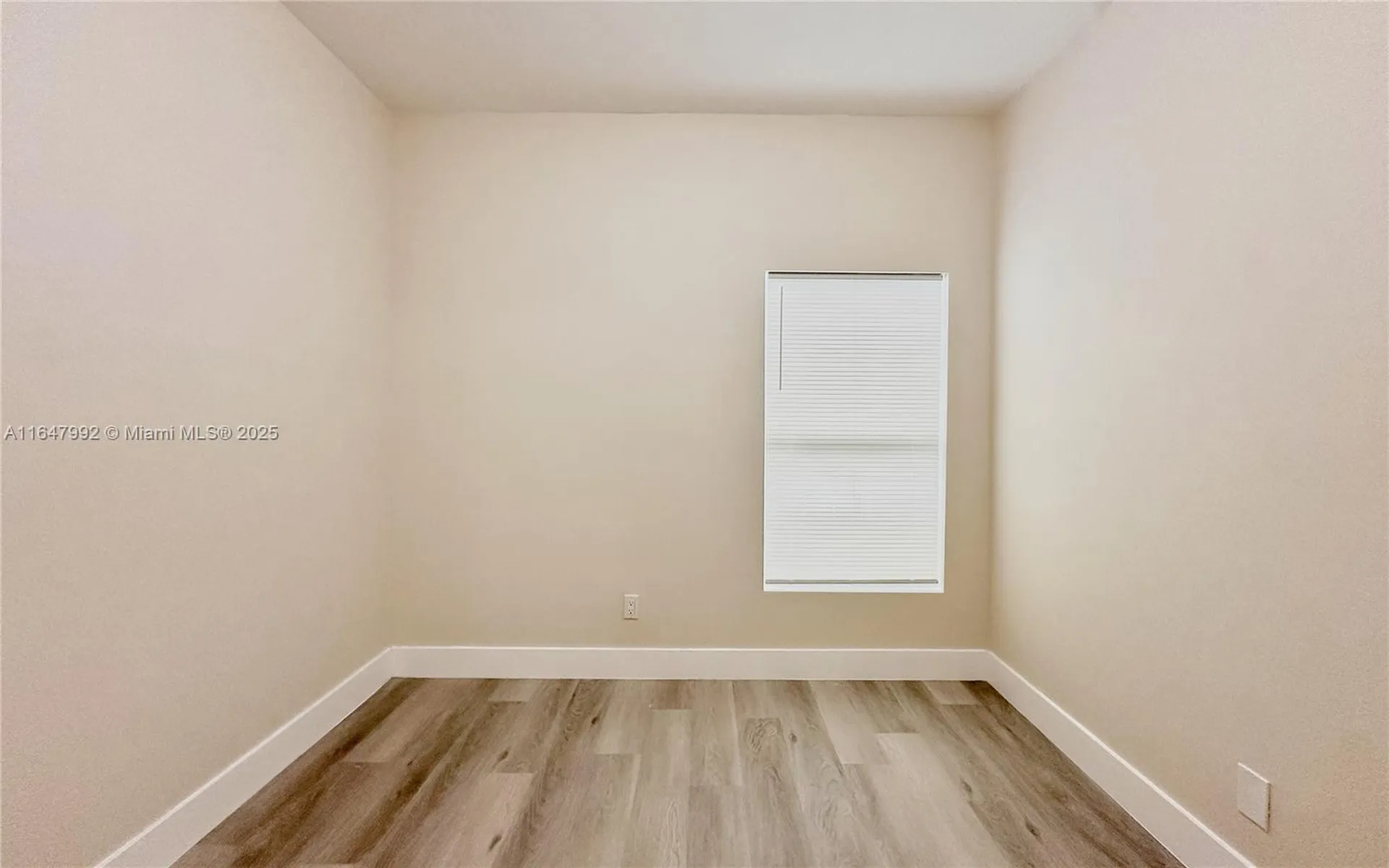 2941 NW 7th Court Fort Lauderdale FL 33311