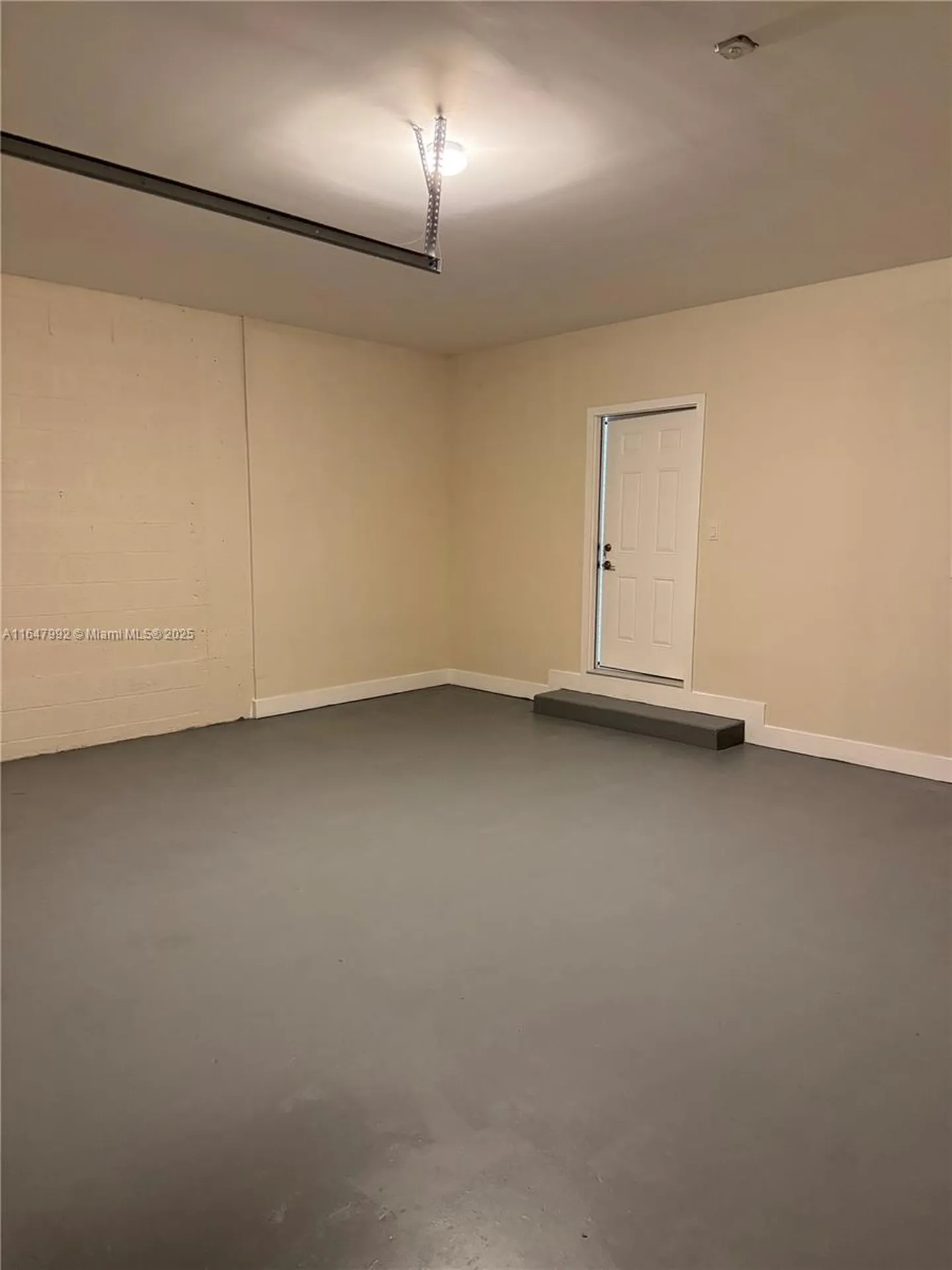 2941 NW 7th Court Fort Lauderdale FL 33311