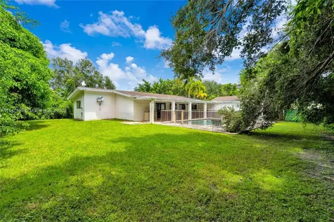 13740 SW 78th Place Palmetto Bay FL 33158