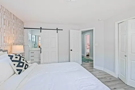 561 SE 2nd Terrace Pompano Beach FL 33060