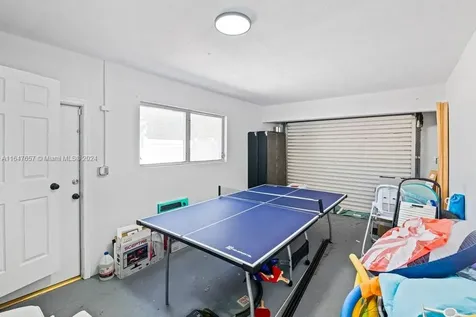 561 SE 2nd Terrace Pompano Beach FL 33060