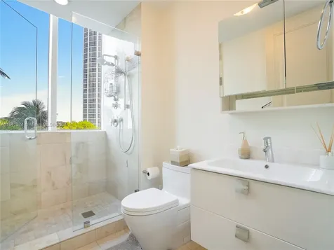 18101 Collins Avenue Sunny Isles Beach FL 33160