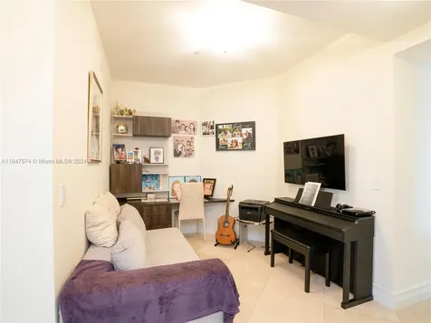 18101 Collins Avenue Sunny Isles Beach FL 33160