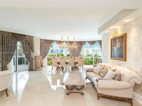 18101 Collins Avenue Sunny Isles Beach FL 33160