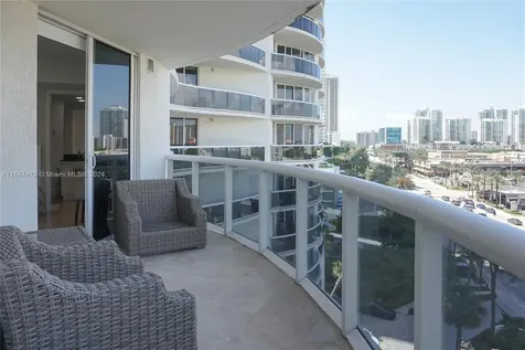17201 Collins Avenue Sunny Isles Beach FL 33160