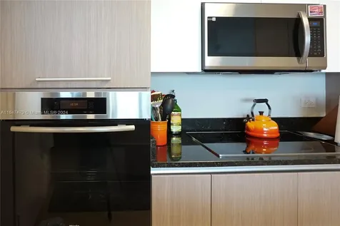 17201 Collins Avenue Sunny Isles Beach FL 33160