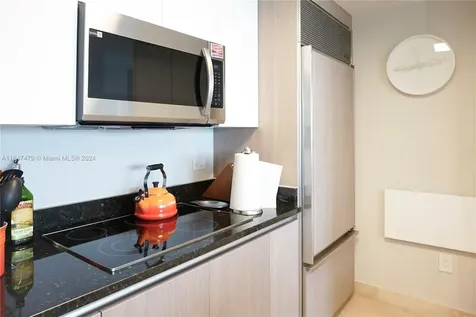 17201 Collins Avenue Sunny Isles Beach FL 33160