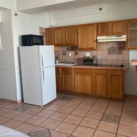 6345 Collins Avenue Miami Beach FL 33141