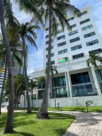 6345 Collins Avenue Miami Beach FL 33141