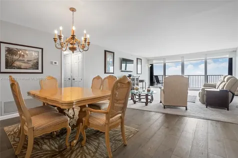 400 Beach Road Tequesta FL 33469