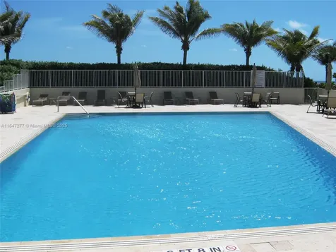 400 Beach Road Tequesta FL 33469