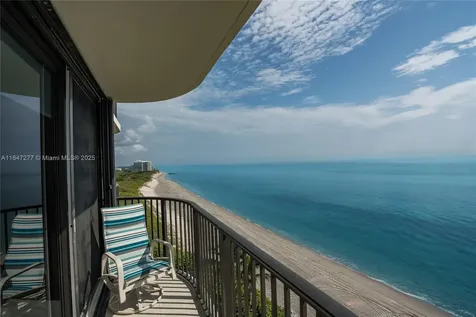 400 Beach Road Tequesta FL 33469