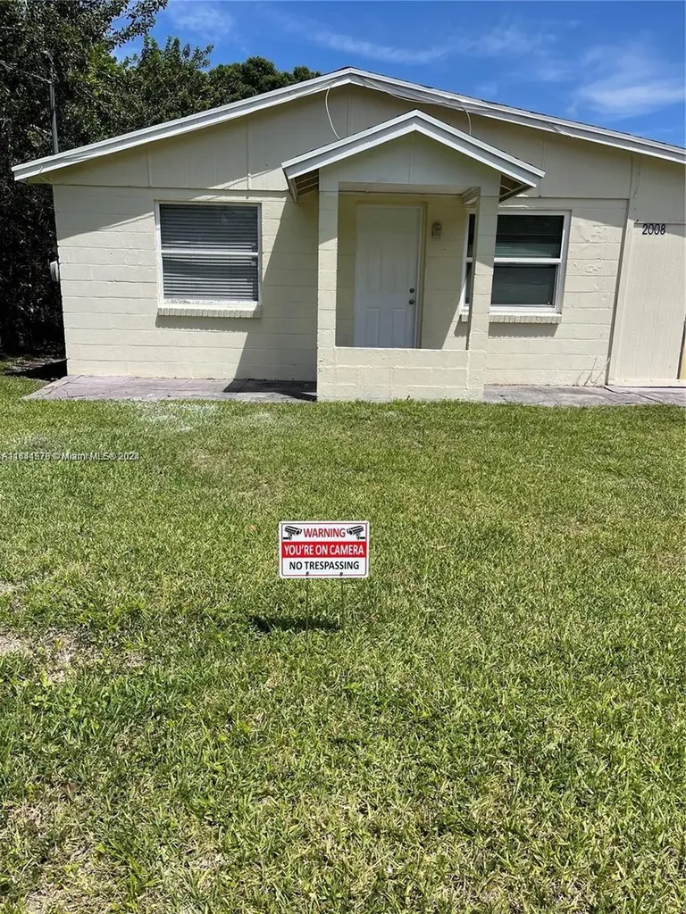 2008 N 51st Court Fort Pierce FL 34947