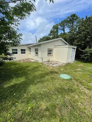 2008 N 51st Court Fort Pierce FL 34947