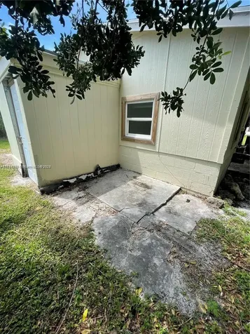 2008 N 51st Court Fort Pierce FL 34947