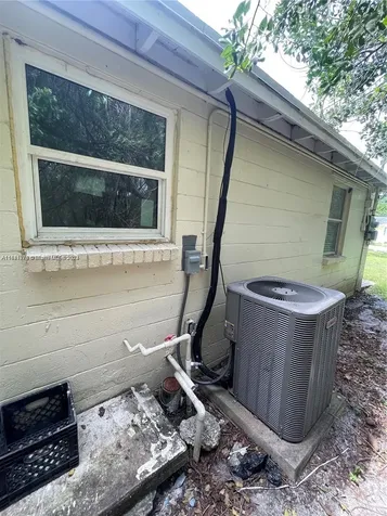 2008 N 51st Court Fort Pierce FL 34947
