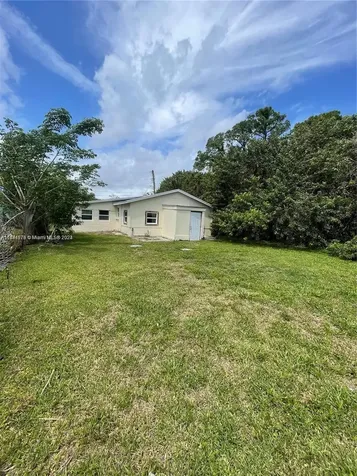 2008 N 51st Court Fort Pierce FL 34947