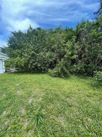 2008 N 51st Court Fort Pierce FL 34947