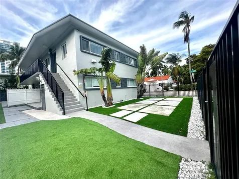 660 Lenox Avenue Miami Beach FL 33139