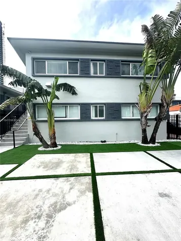650 Lenox Avenue Miami Beach FL 33139