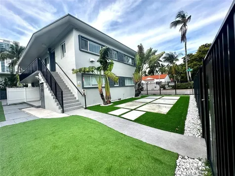 650 Lenox Avenue Miami Beach FL 33139