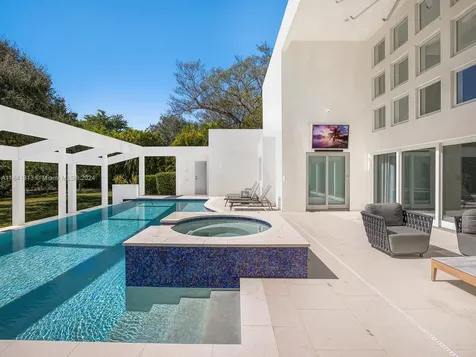 5970 SW 135th Terrace Pinecrest FL 33156