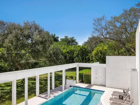 5970 SW 135th Terrace Pinecrest FL 33156