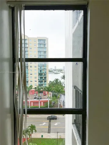 17021 N Bay Road Sunny Isles Beach FL 33160