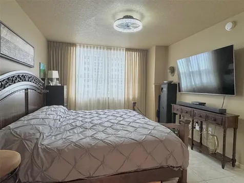 2080 S Ocean Drive Hallandale Beach FL 33009