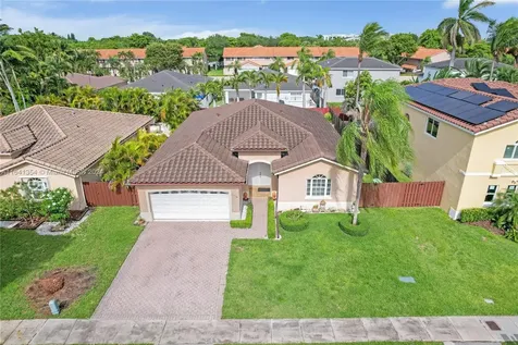 9044 SW 113th Avenue Miami FL 33176