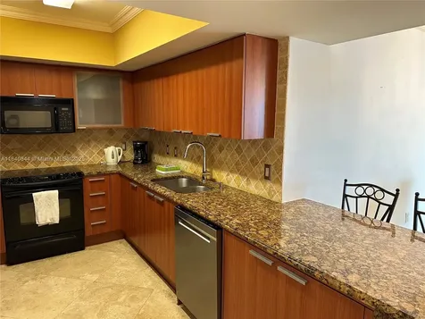 16699 Collins Avenue Sunny Isles Beach FL 33160