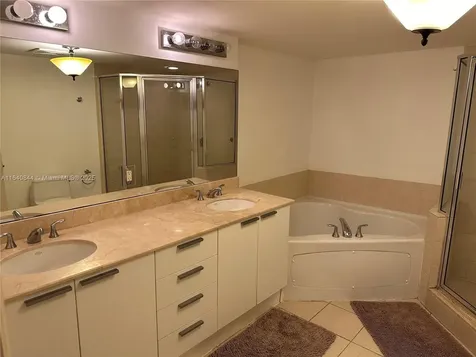 16699 Collins Avenue Sunny Isles Beach FL 33160