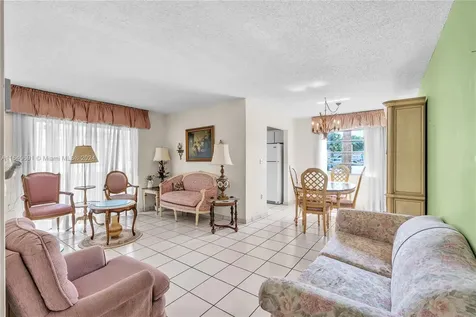 6256 SW 136th Court Miami FL 33183