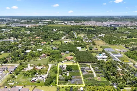 23701 Homestead FL 33032