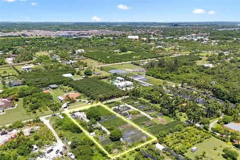 23701 Homestead FL 33032