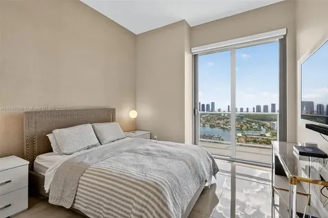 16385 Biscayne Boulevard North Miami Beach FL 33160