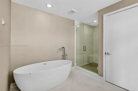16385 Biscayne Boulevard North Miami Beach FL 33160