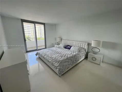 5555 Collins Avenue Miami Beach FL 33140