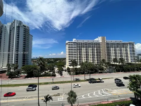 5555 Collins Avenue Miami Beach FL 33140