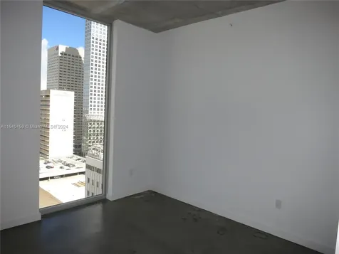 151 SE 1 Street Miami FL 33131