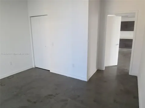 151 SE 1 Street Miami FL 33131