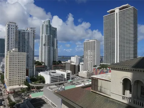 151 SE 1 Street Miami FL 33131