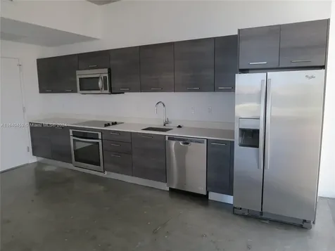 151 SE 1 Street Miami FL 33131