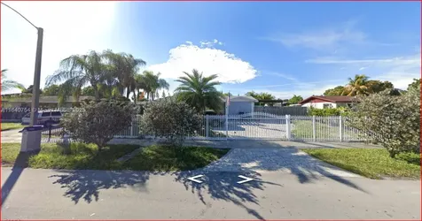 19050 SW 119th Avenue Miami FL 33177