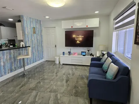19050 SW 119th Avenue Miami FL 33177