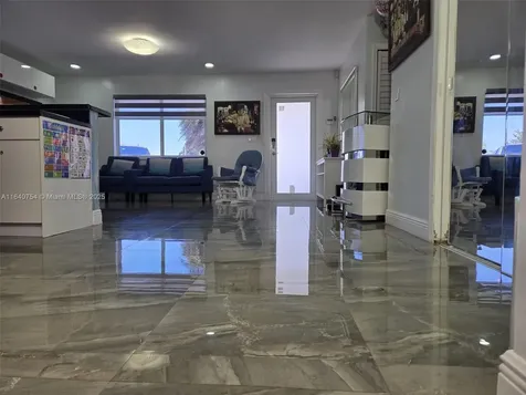 19050 SW 119th Avenue Miami FL 33177