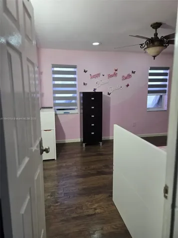 19050 SW 119th Avenue Miami FL 33177
